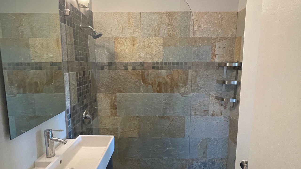 Photo of Bathroom in Surfside