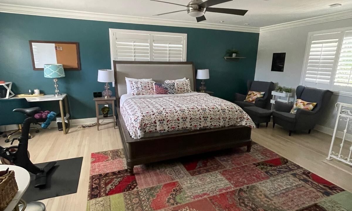 Photo of Bedroom in Surfside