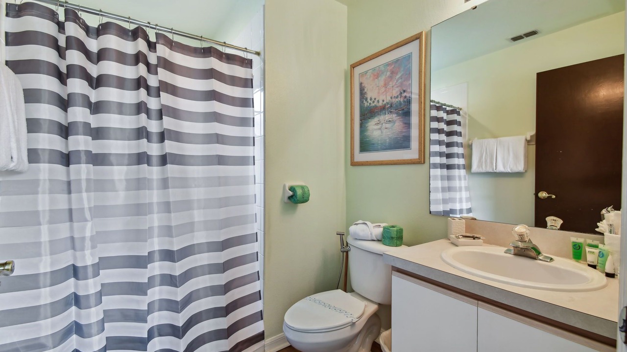 Photo of Bathroom in Lindfields