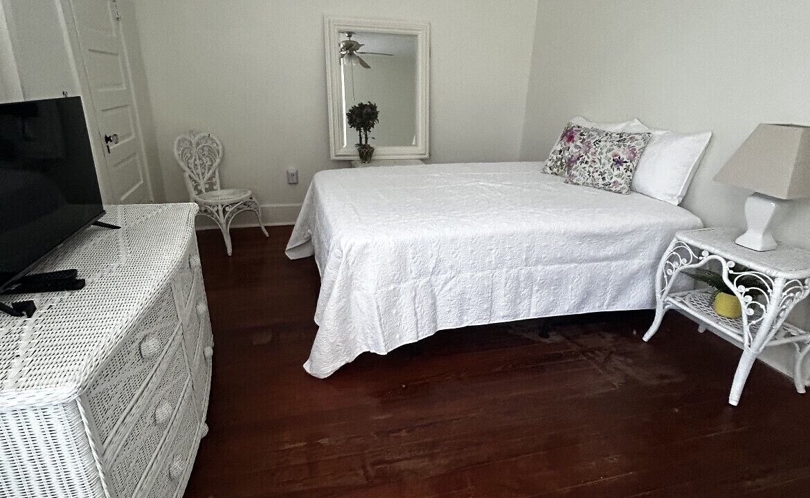 Photo of Bedroom in Arcadia Historic District
