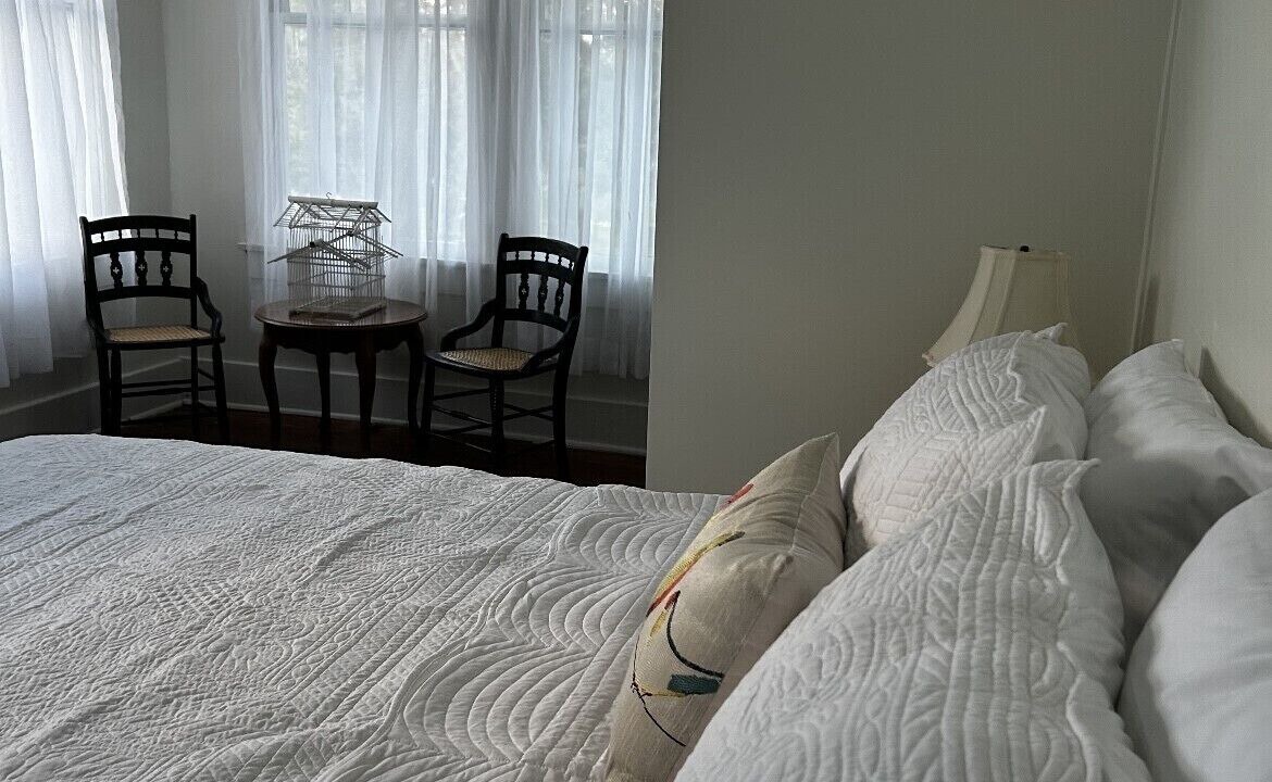 Photo of Bedroom in Arcadia Historic District
