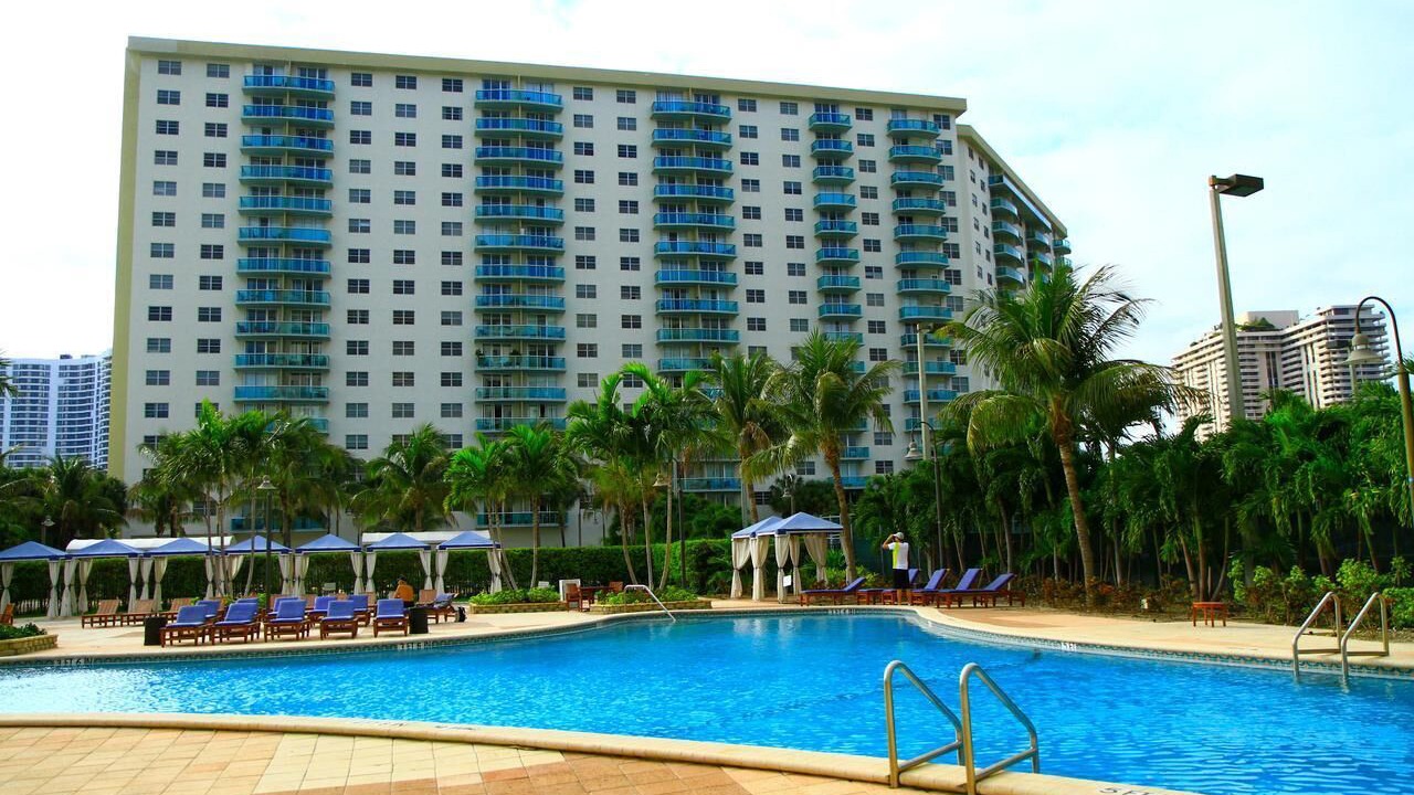 Photo of Outdoor in Sunny Isles Beach
