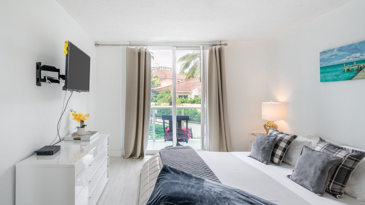 Photo of Bedroom in Sunny Isles Beach