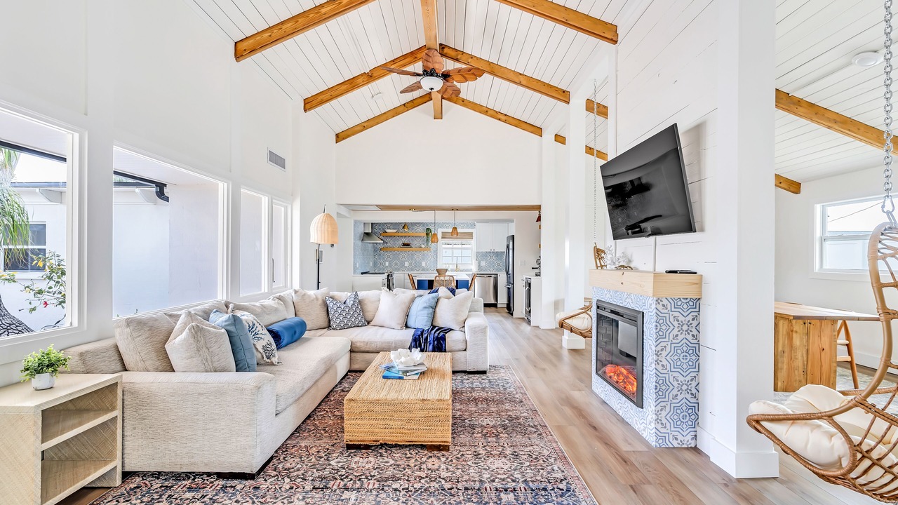 Photo of Livingroom in Trailer Estates