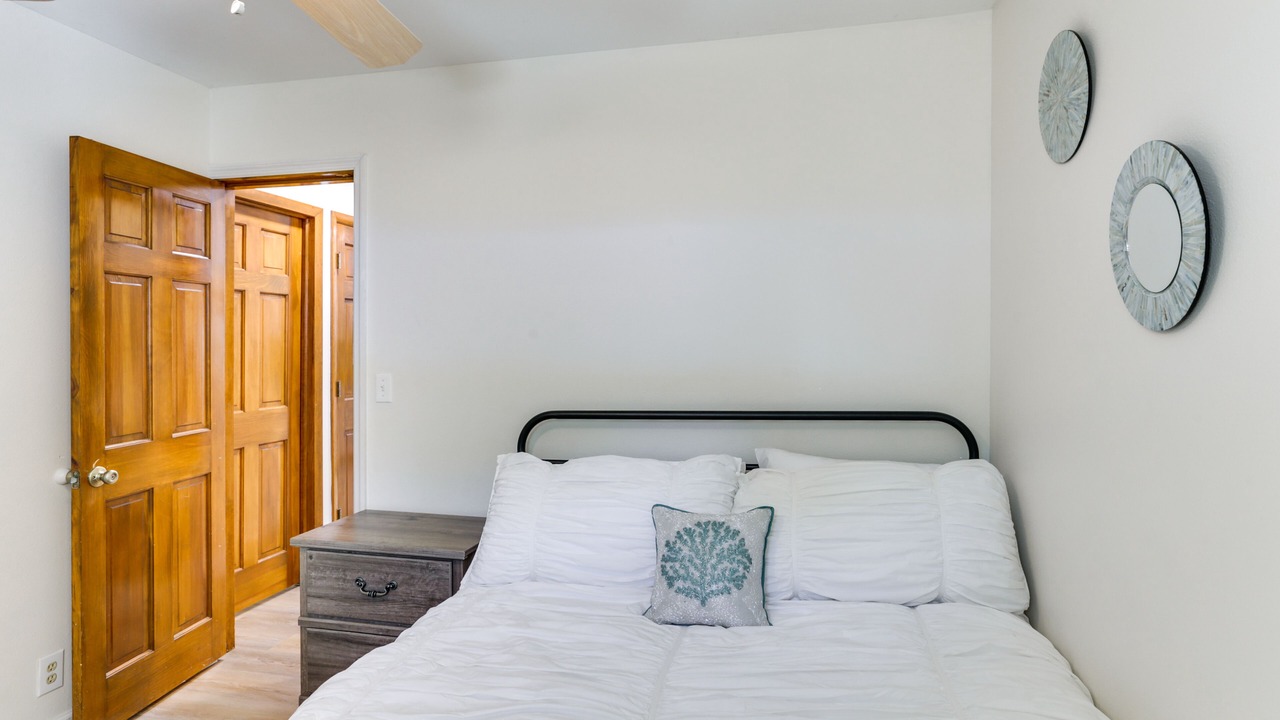 Photo of Bedroom in Panacea