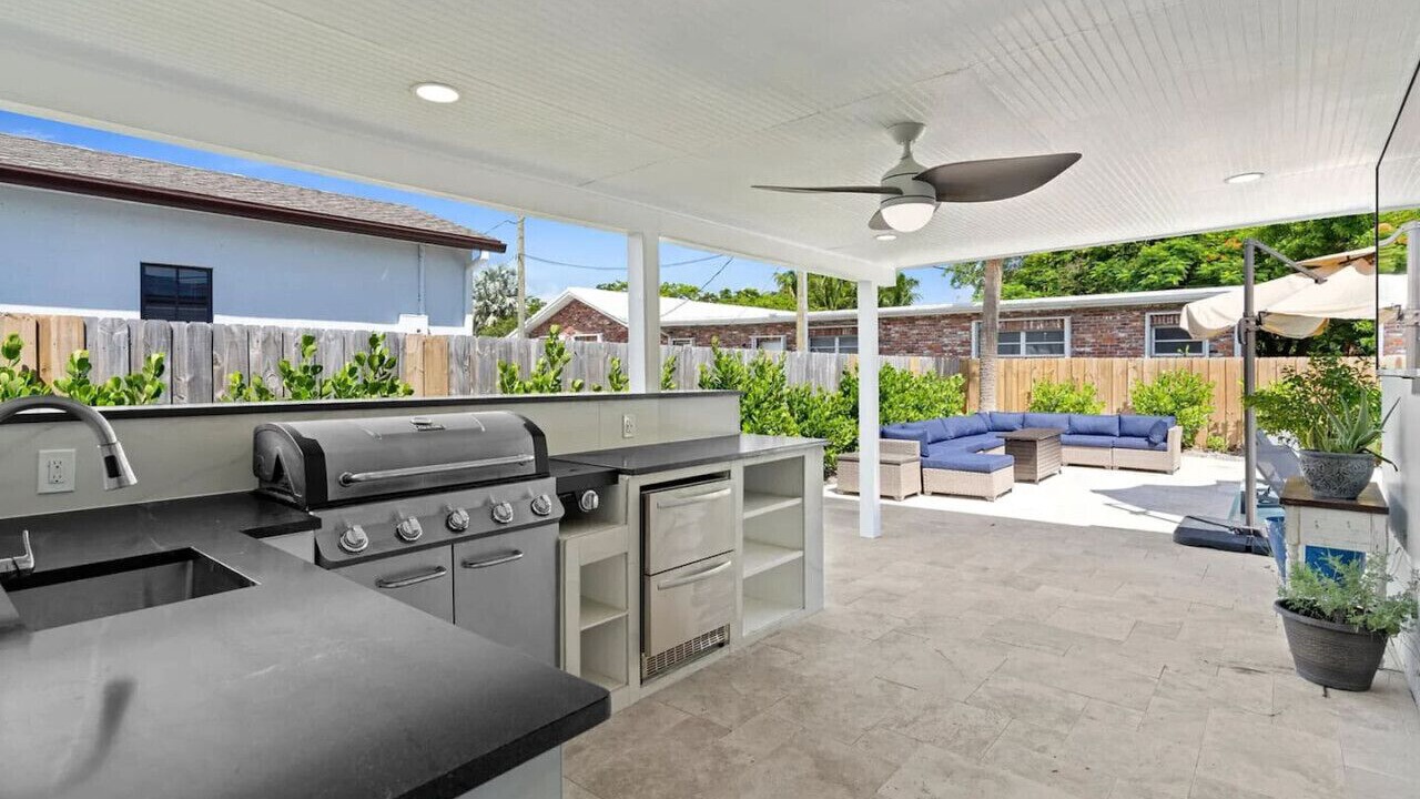 Photo of Patio Balcony in Parker Ridge