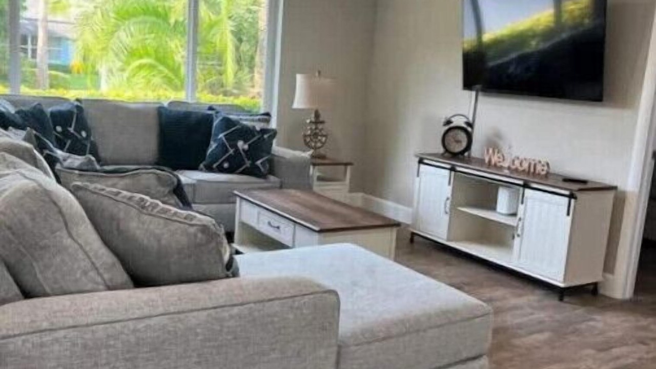 Photo of Livingroom in Tequesta