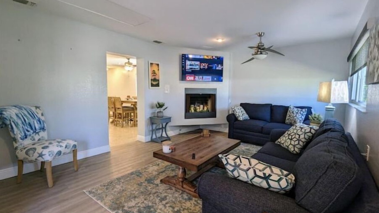 Photo of Livingroom in St. Petersburg - Clearwater