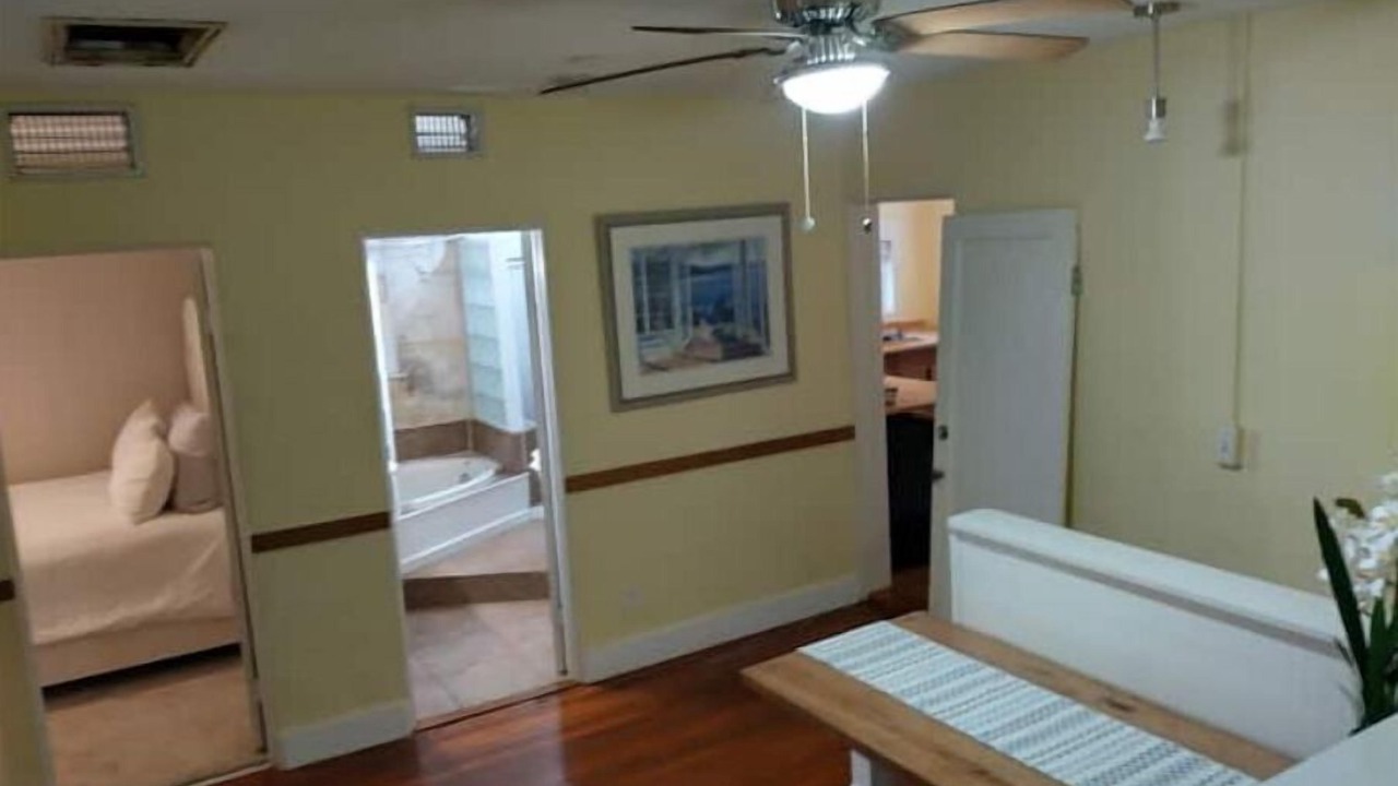 Photo of Bedroom in United Central