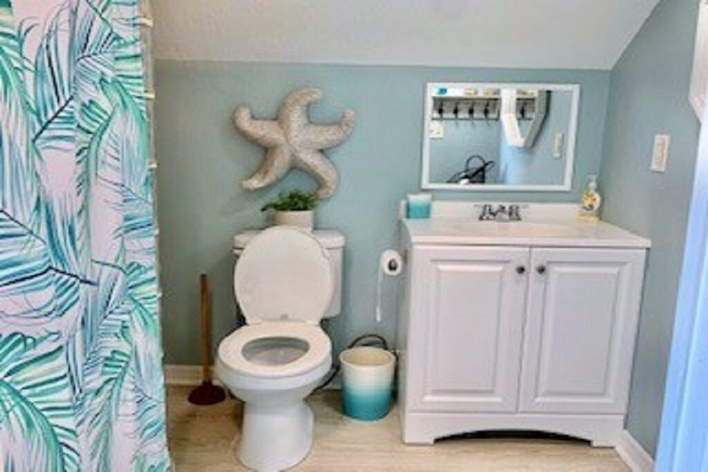 Photo of Bathroom in South Gulf Cove