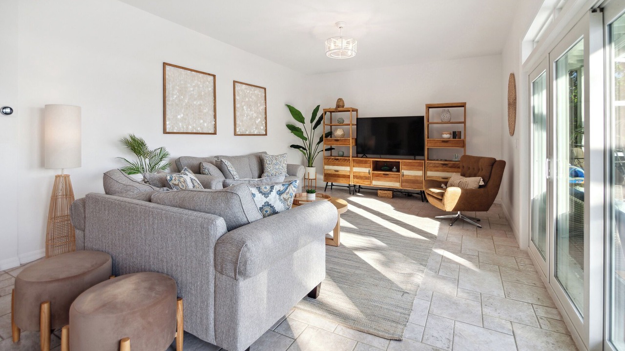 Photo of Livingroom in Clearwater
