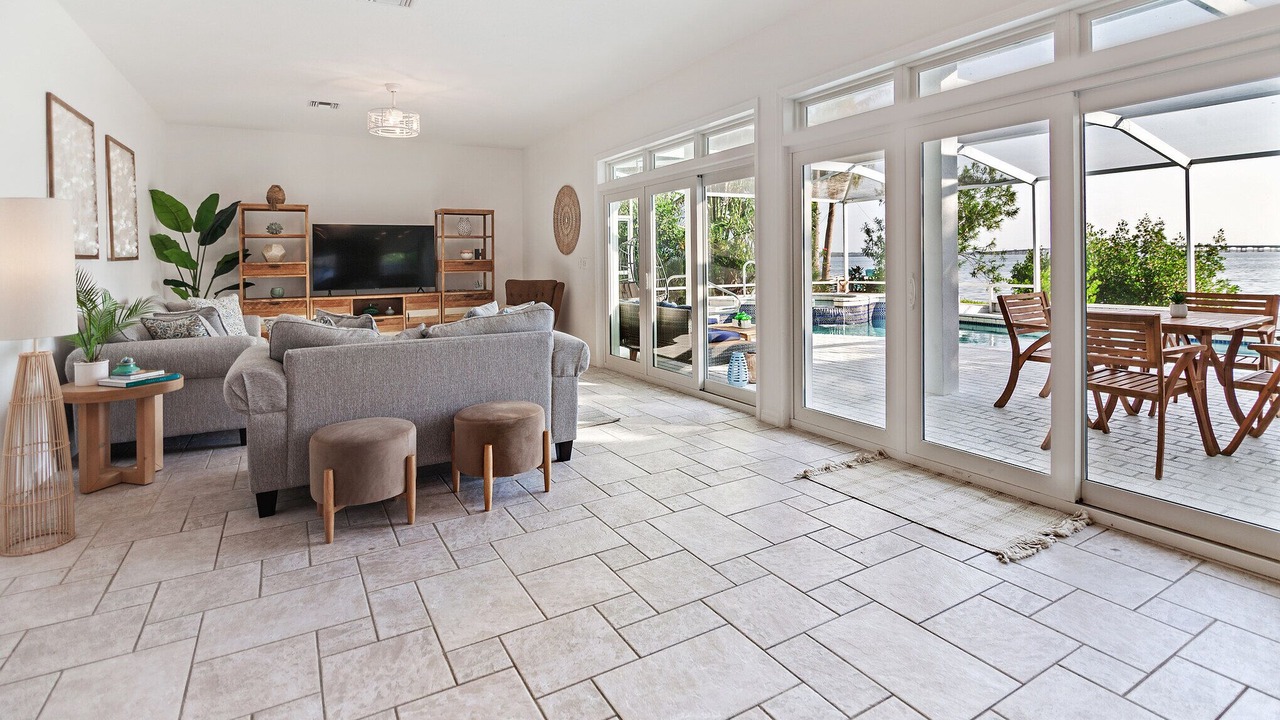 Photo of Livingroom in Clearwater