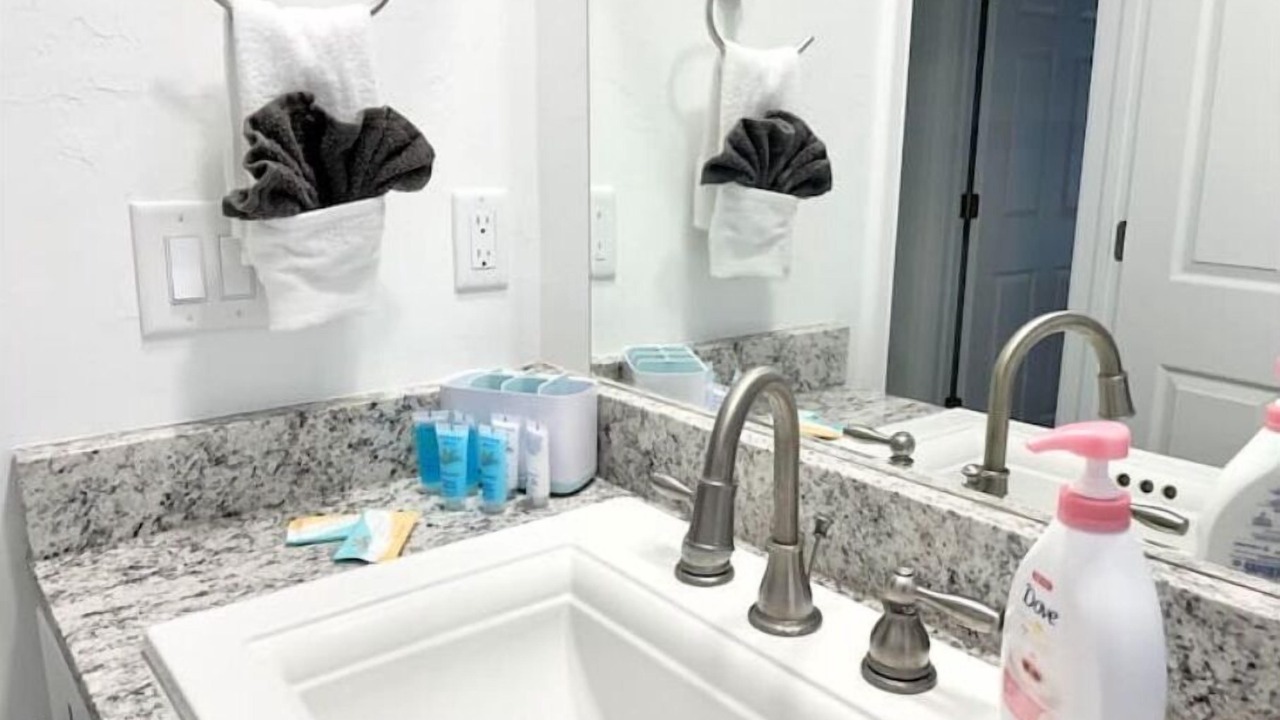 Photo of Bathroom in Sunshine