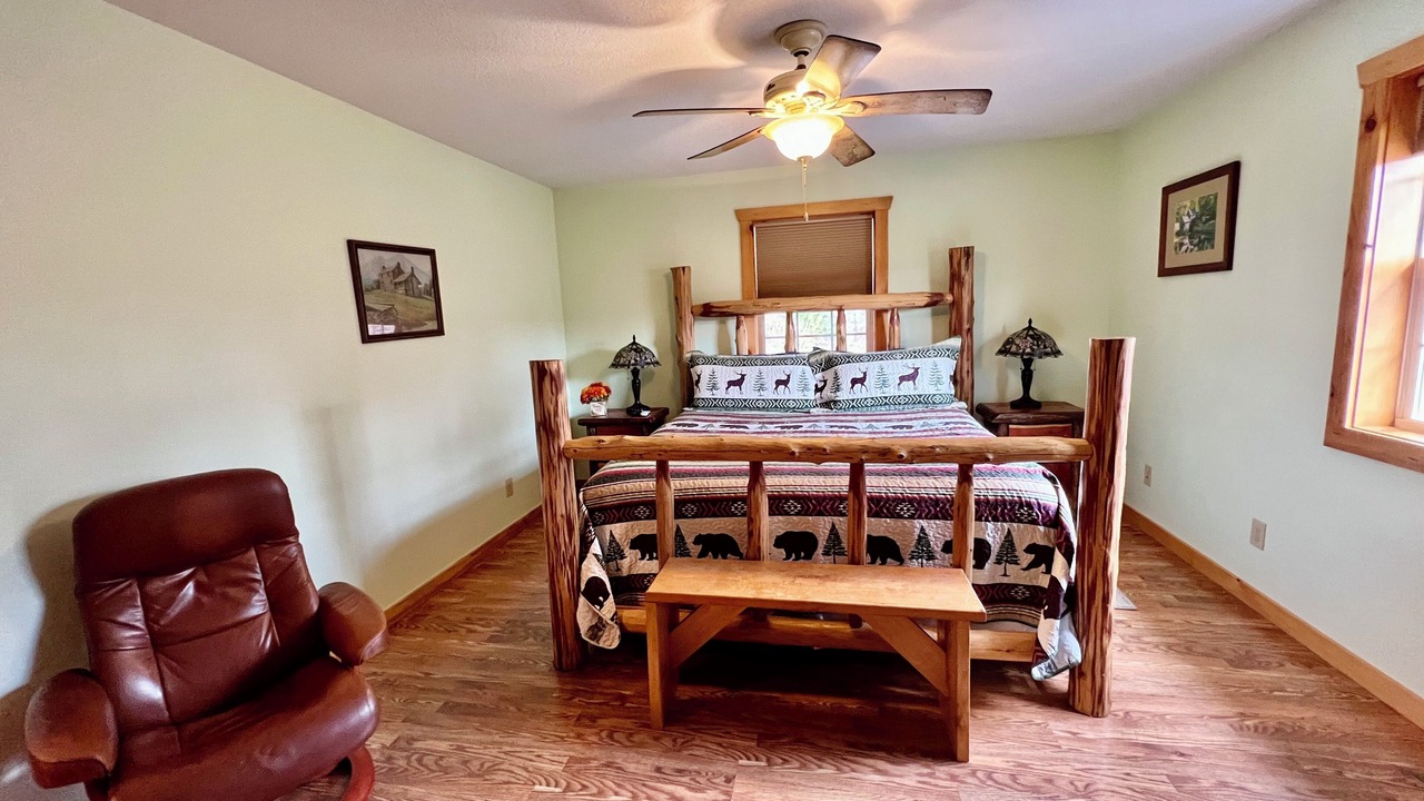 Photo of Bedroom in Spencer