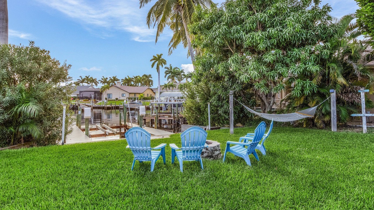 Photo of Outdoor in Pelican