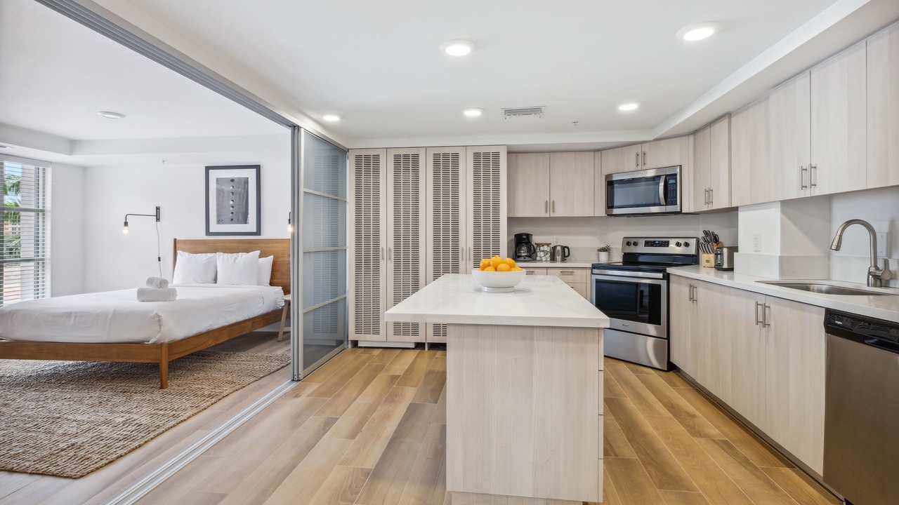Photo of Kitchen in Coral Gables Section