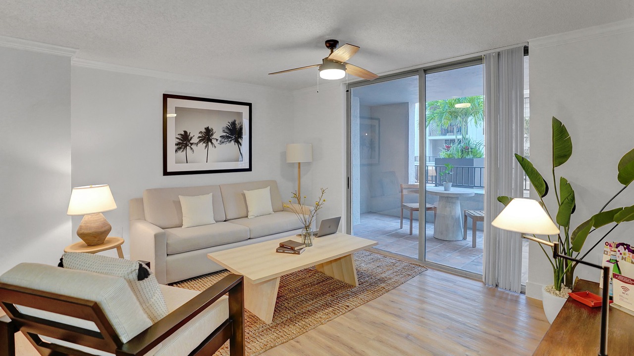 Photo of Livingroom in Coral Gables Section