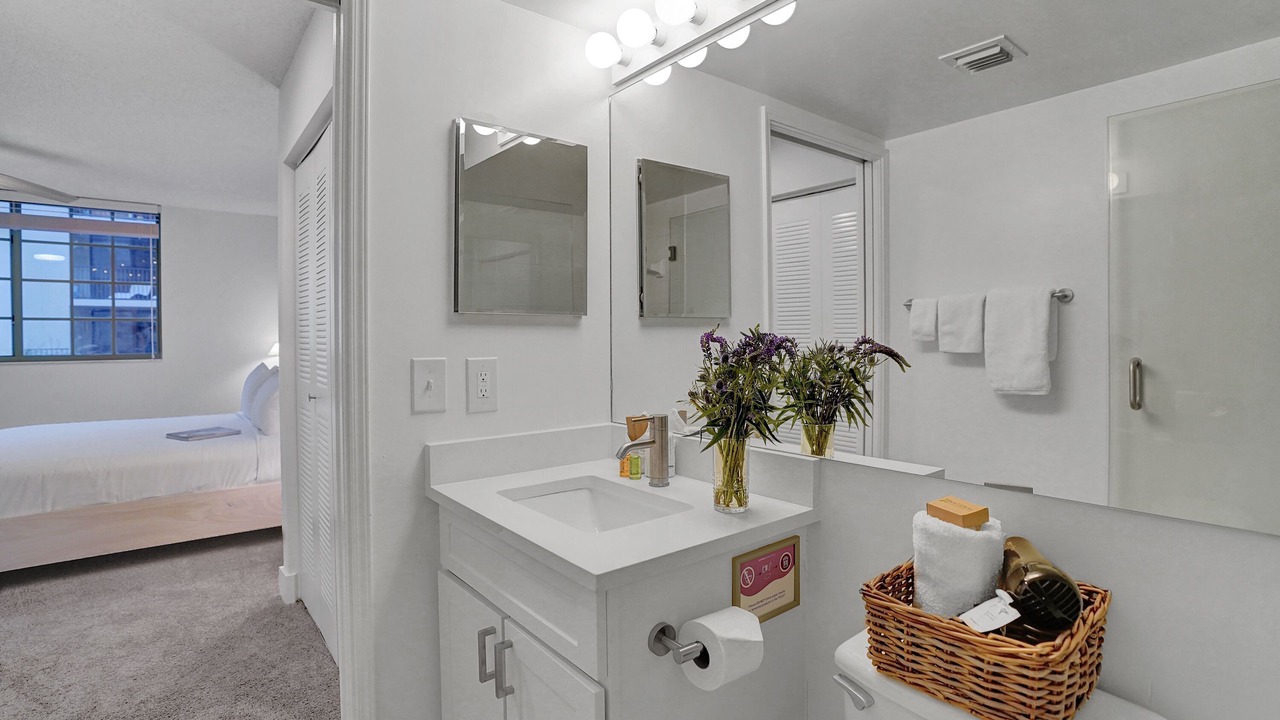 Photo of Bathroom in Coral Gables Section