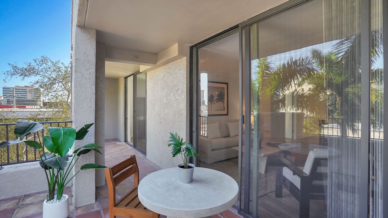 Photo of Patio Balcony in Coral Gables Section