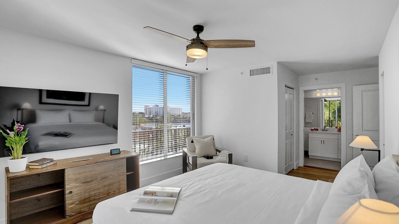 Photo of Bedroom in Coral Gables Section