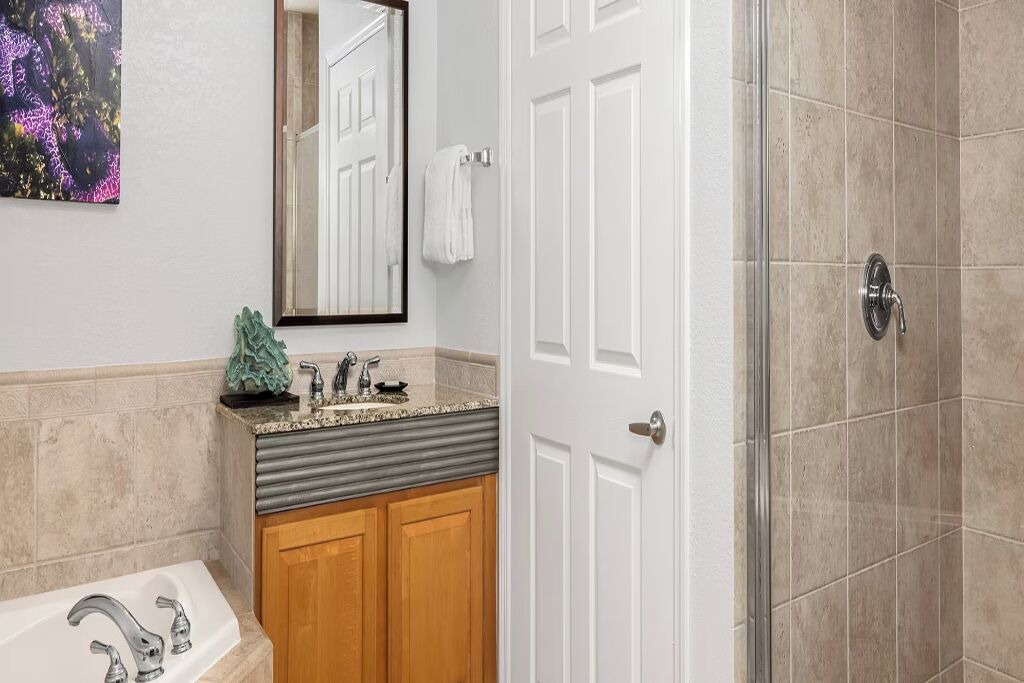 Photo of Bathroom in Survey Creek