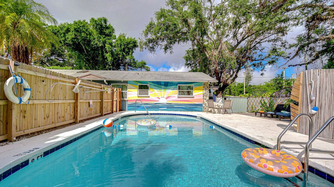 Photo of Outdoor in Pinellas Park