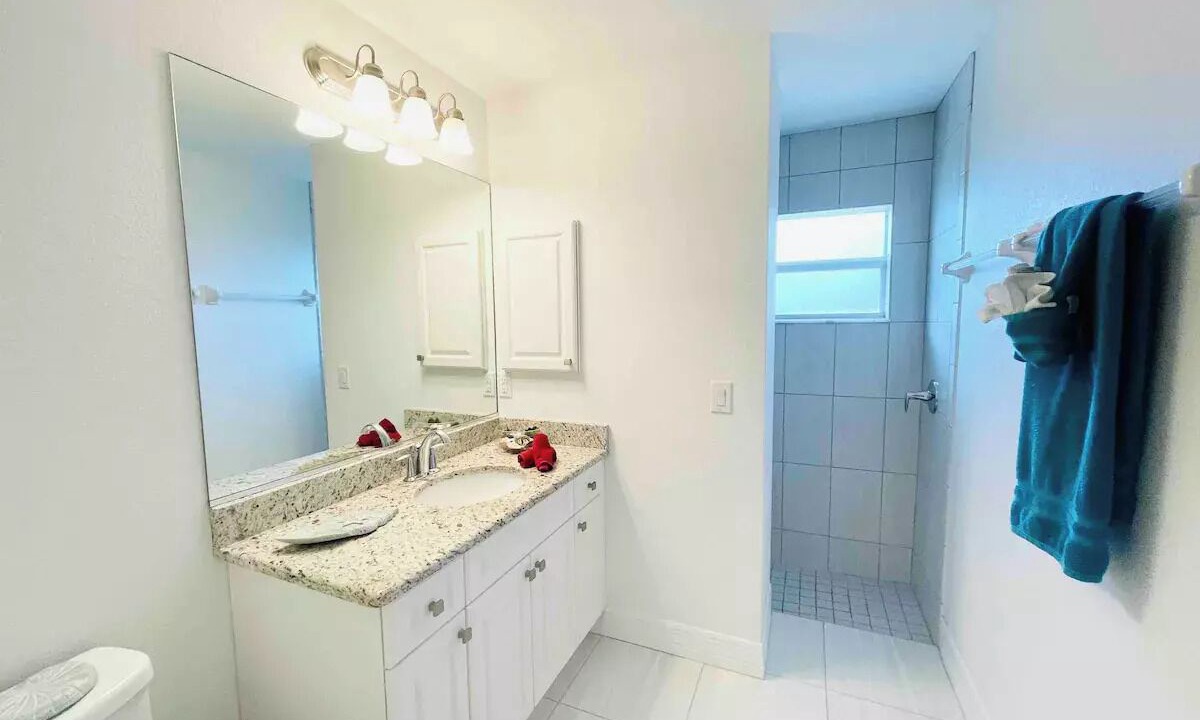 Photo of Bathroom in Rotonda Lakes
