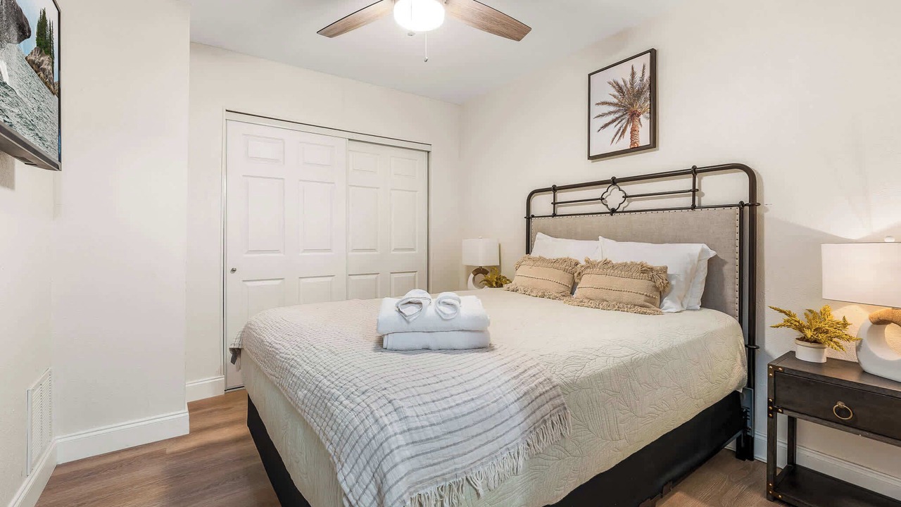 Photo of Bedroom in Harbor Hills