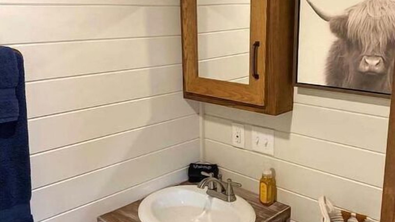 Photo of Bathroom in Crescent City