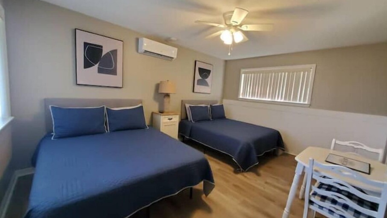Photo of Bedroom in Crescent City
