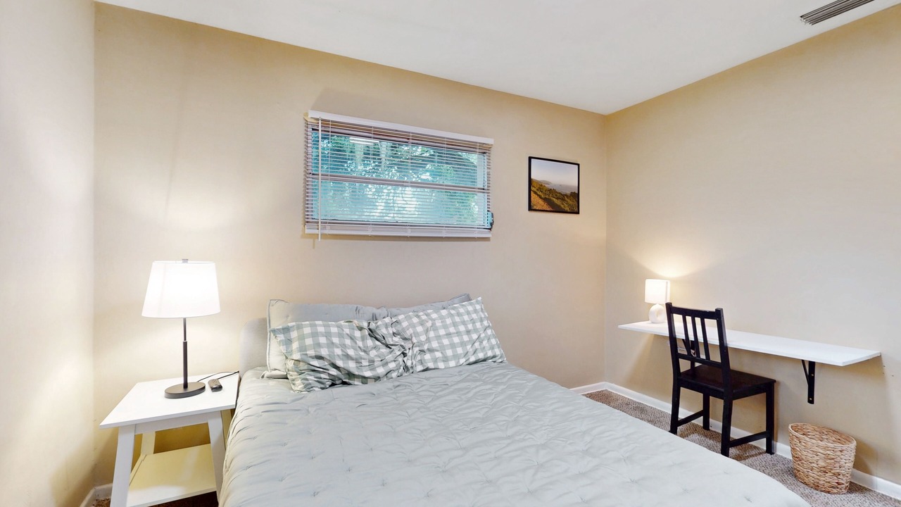 Photo of Bedroom in Lakeland
