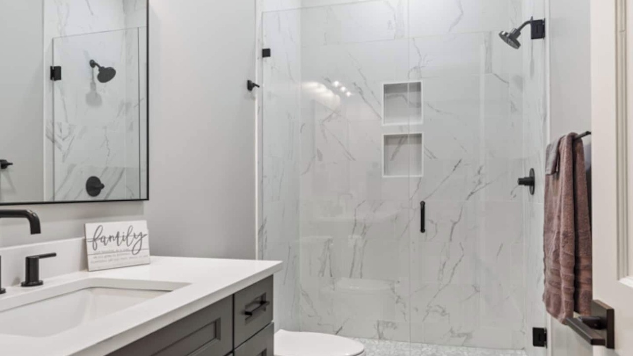 Photo of Bathroom in West Union