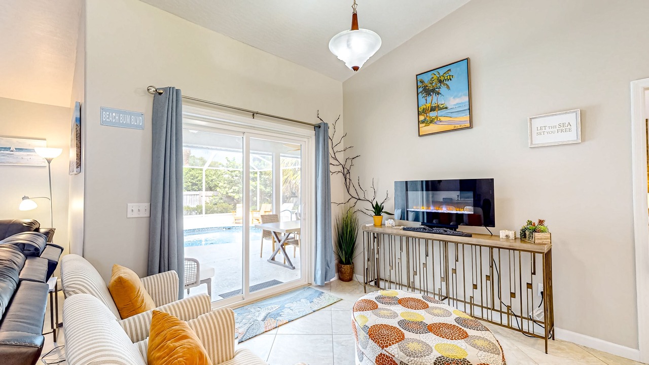Photo of Livingroom in Sebastian Highlands