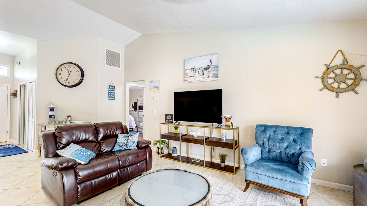 Photo of Livingroom in Sebastian Highlands