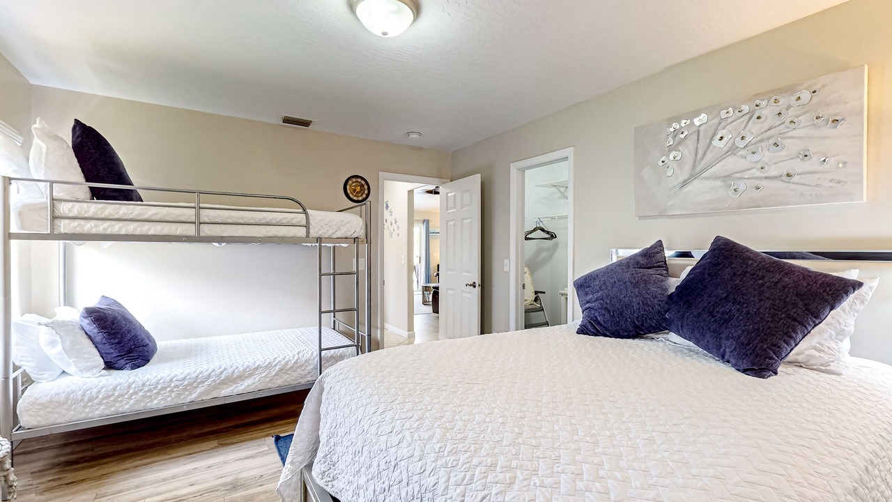 Photo of Bedroom in Sebastian Highlands