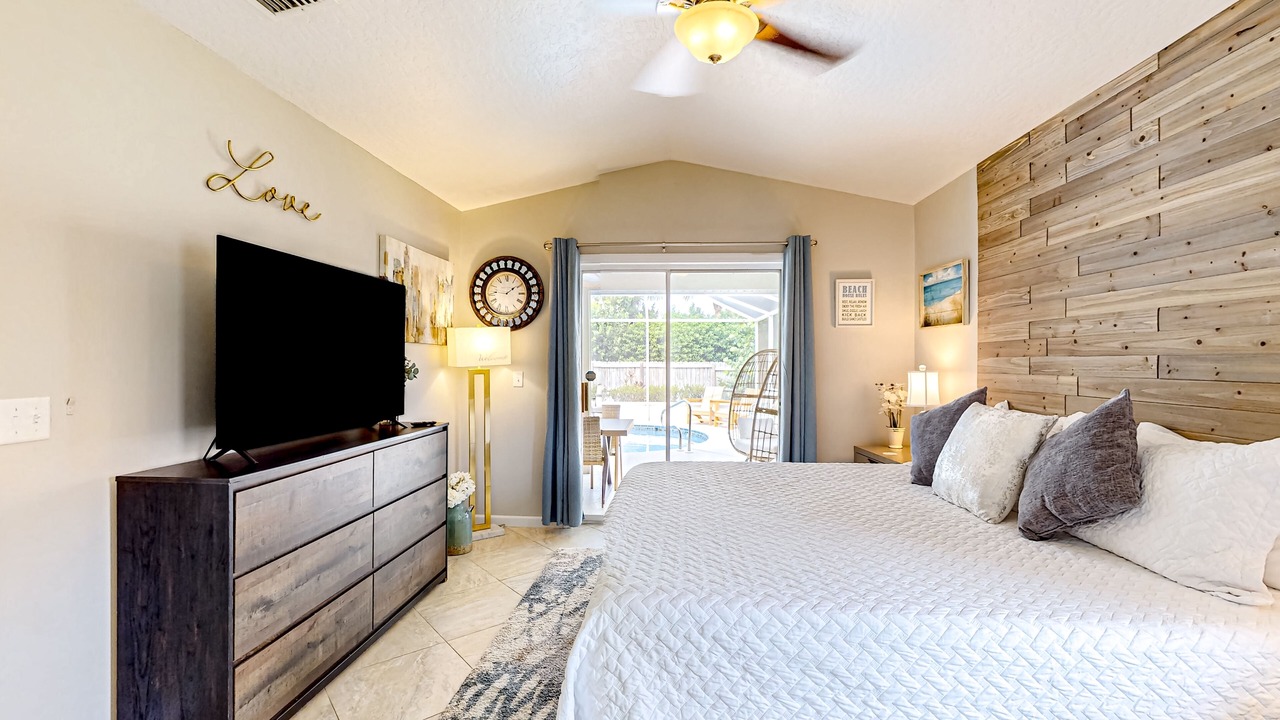 Photo of Bedroom in Sebastian Highlands