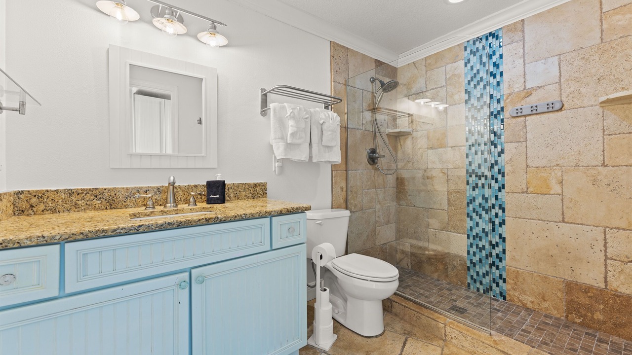 Photo of Bathroom in Cocoa Isles Country Club