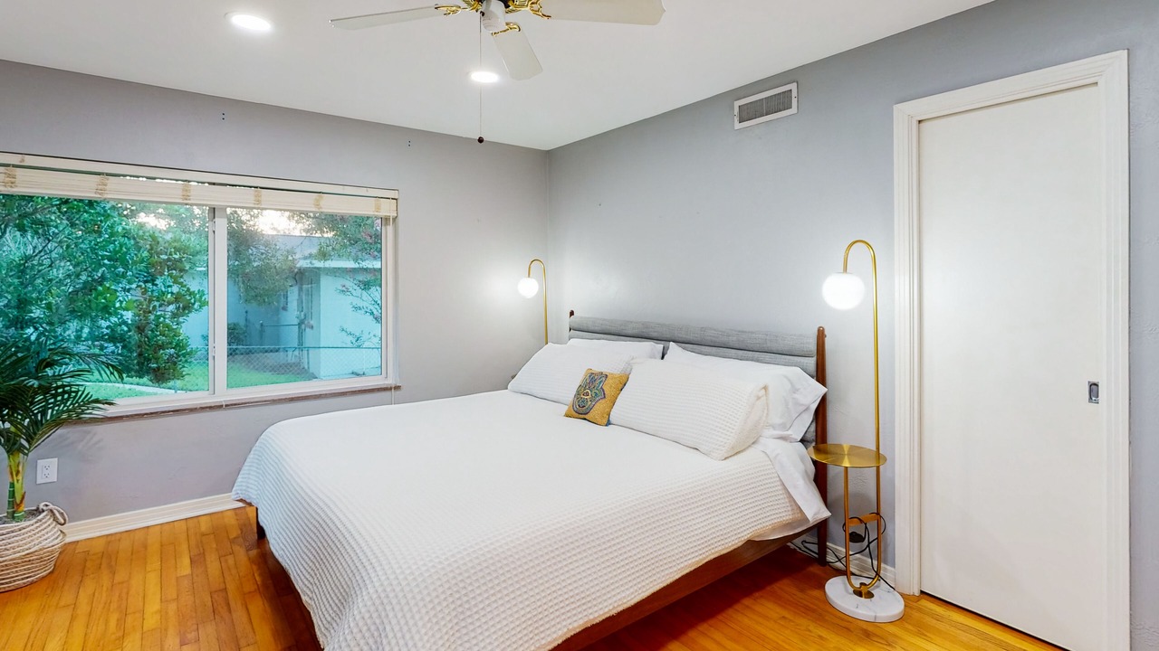 Photo of Bedroom in Lakeland