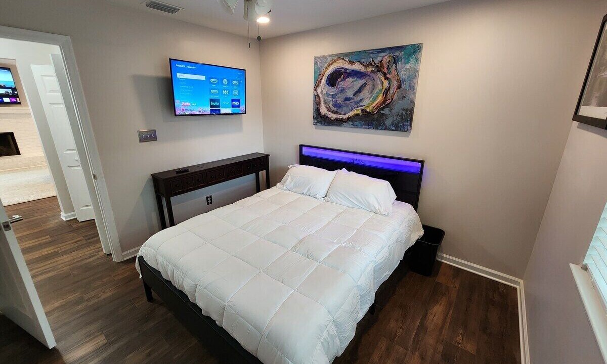 Photo of Bedroom in Tallahassee