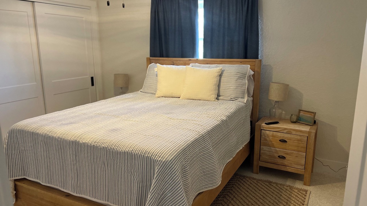 Photo of Bedroom in Seacoast Shores