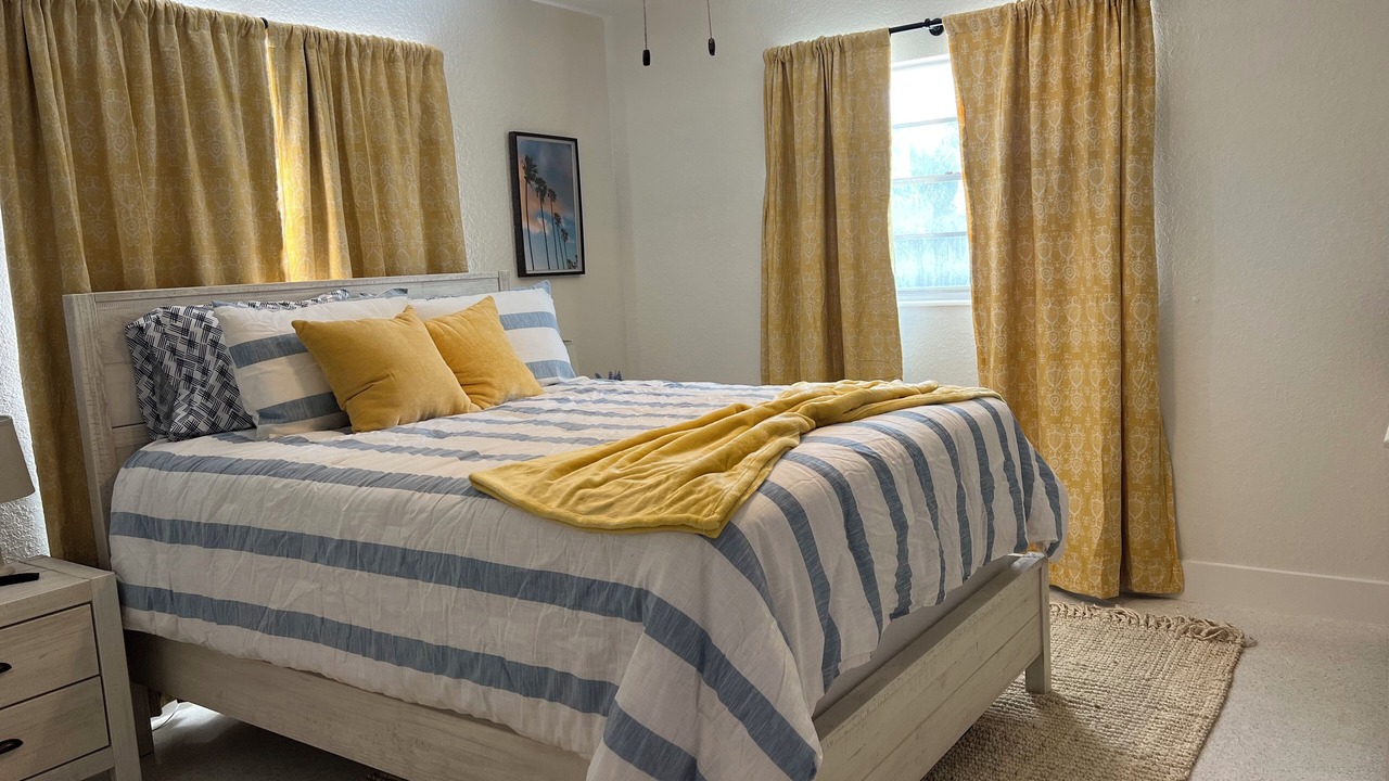 Photo of Bedroom in Seacoast Shores