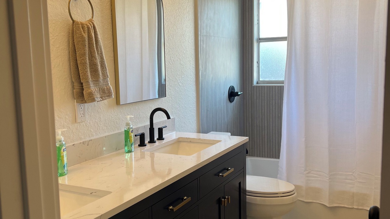 Photo of Bathroom in Seacoast Shores