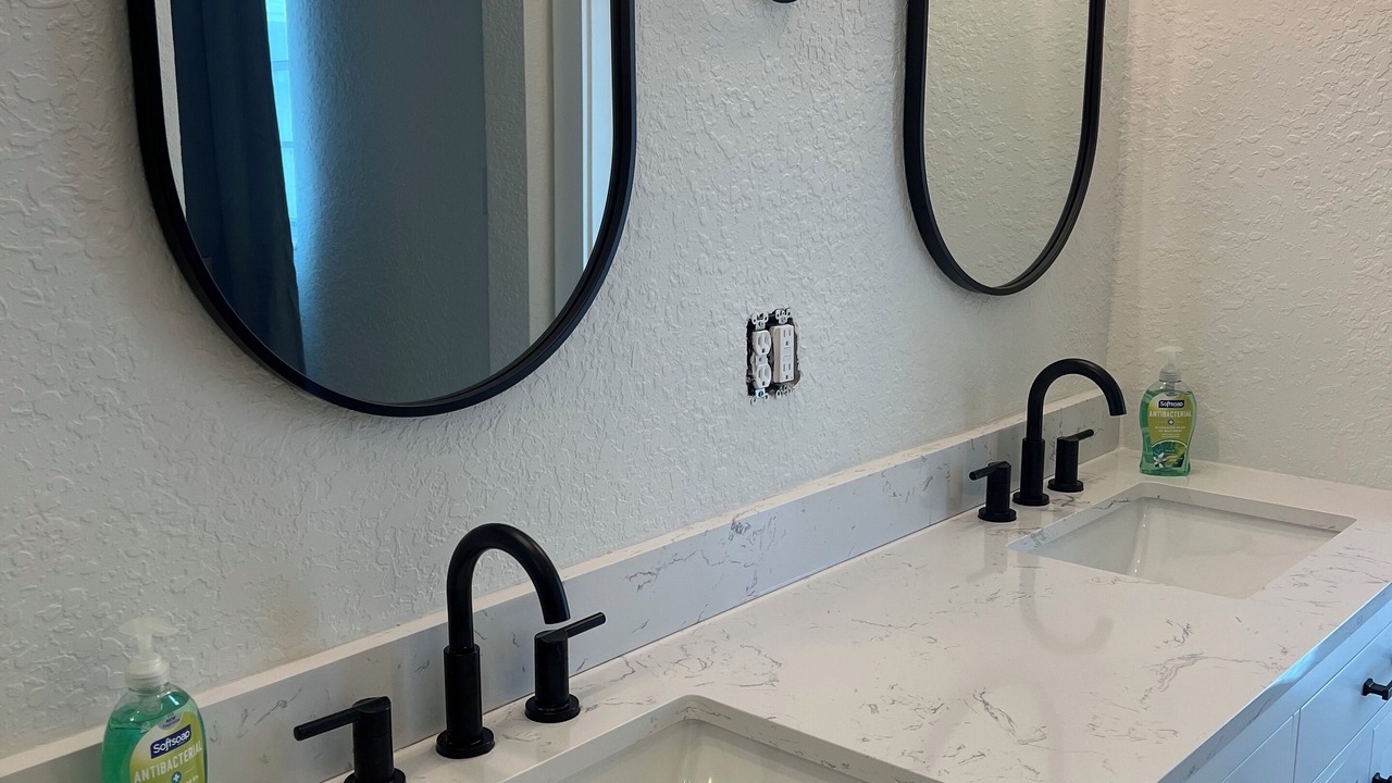 Photo of Bathroom in Seacoast Shores