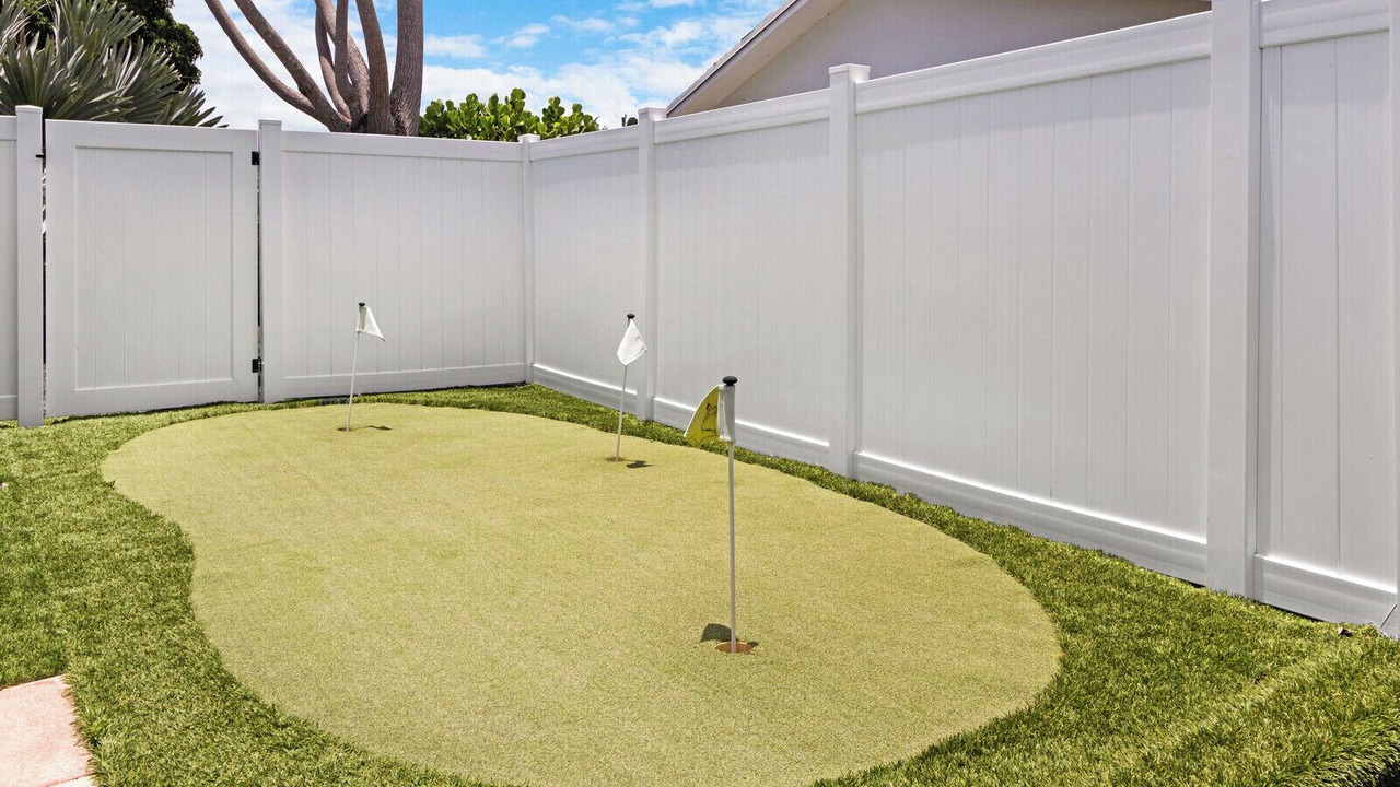 Photo of Outdoor in Tropic Palms