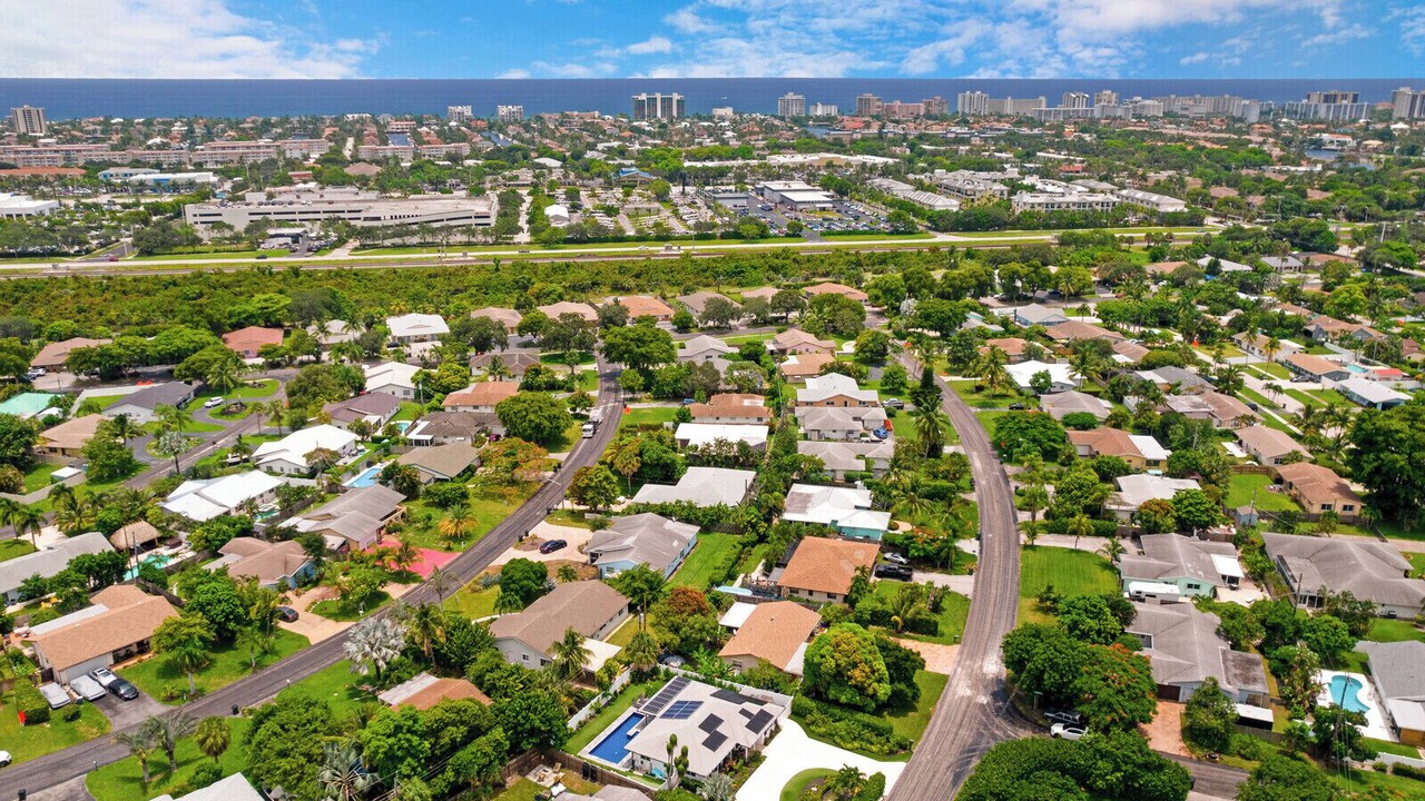 Photo of Outdoor in Tropic Palms