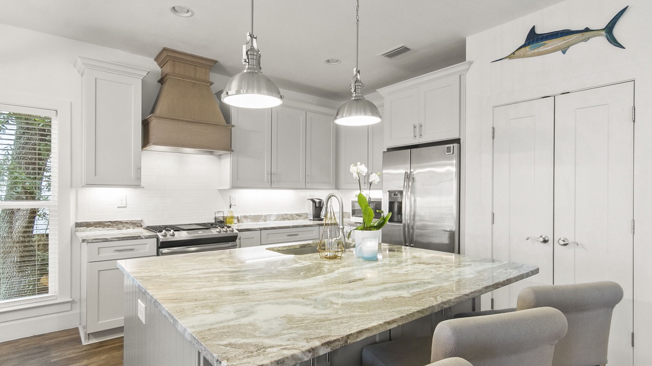 Photo of Kitchen in Alabama Gulf Coast