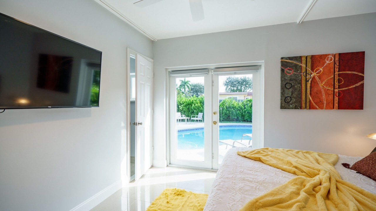 Photo of Bedroom in Tamarac