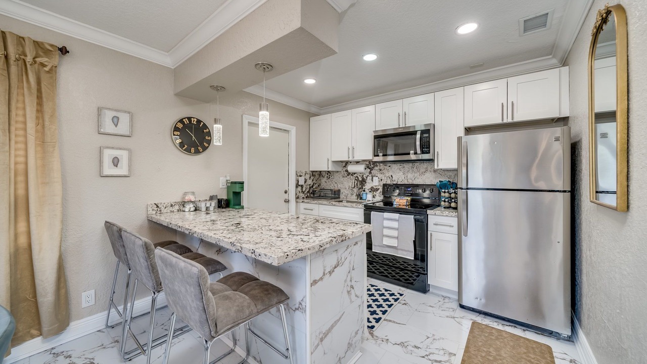 Photo of Kitchen in Central Fort Lauderdale