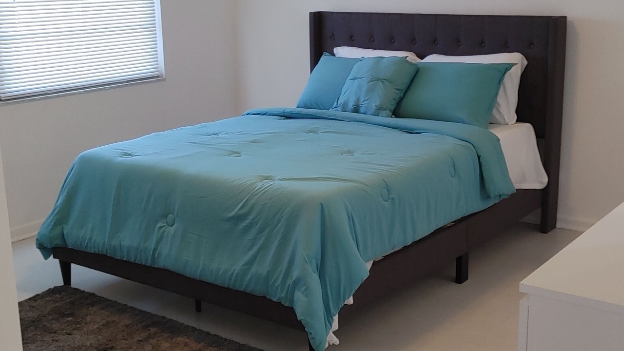 Photo of Bedroom in Pembroke Pines