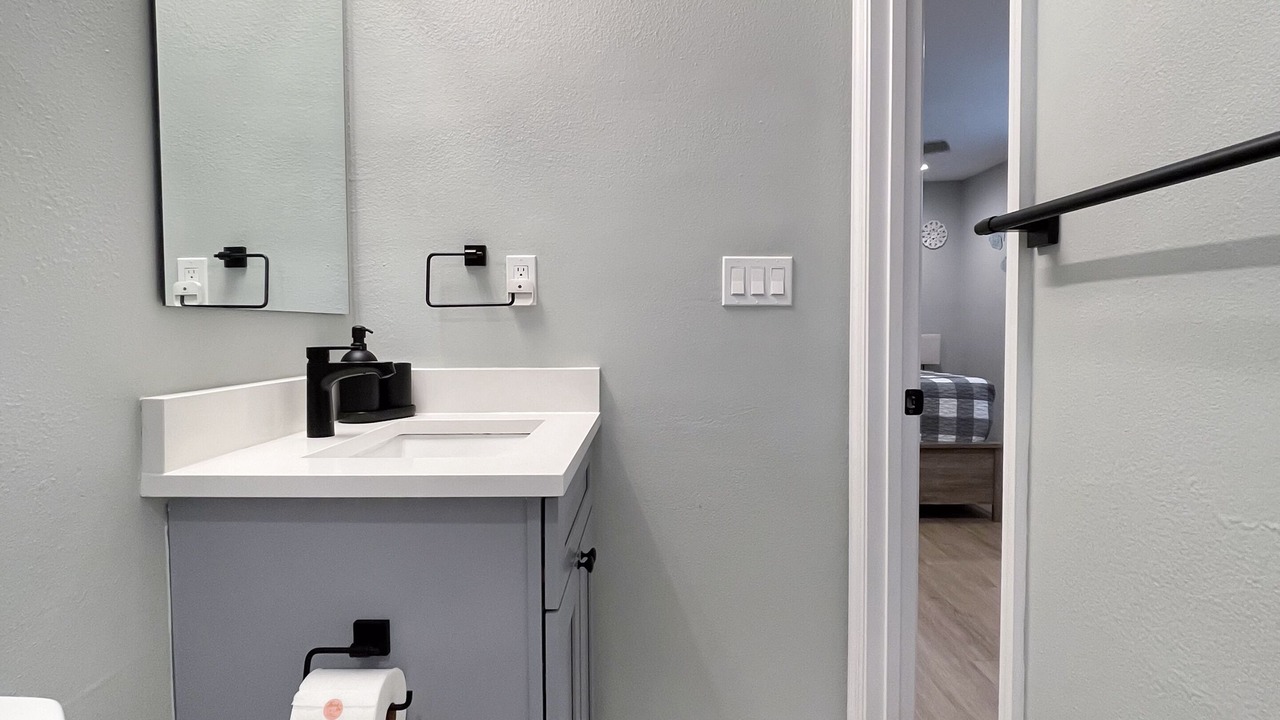Photo of Bathroom in Seminole